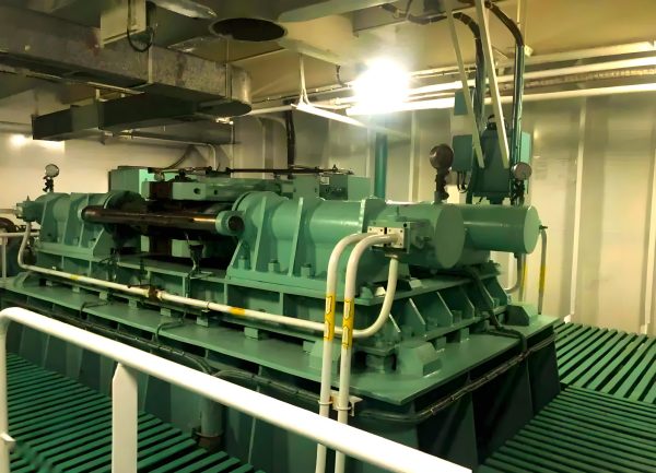 Marine hydraulic systems for ship steering and cargo handling
