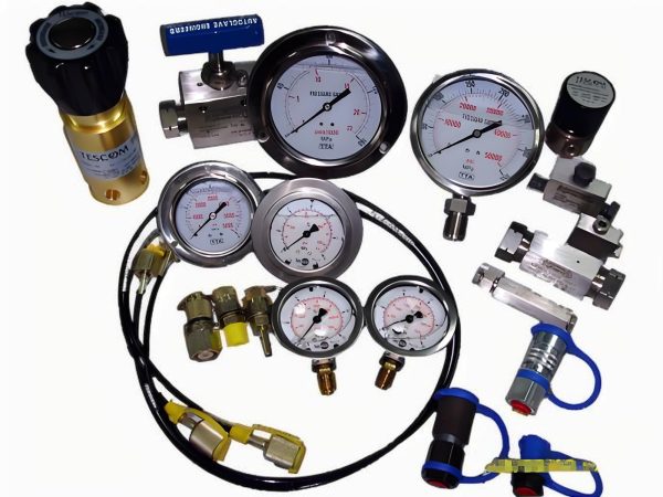 Hydraulic auxiliary components